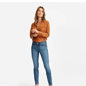 Everlane Mid Rise Skinny (Ankle Length) Jean in Mid Blue
